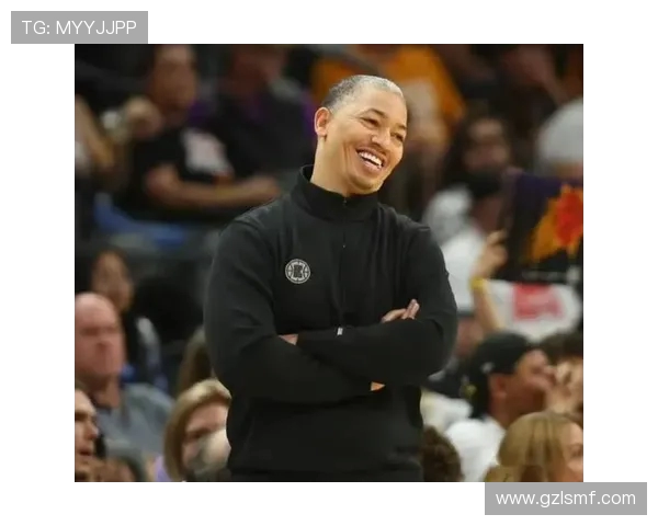 泰伦卢称赞保罗表现出色认为他能有效提升球队攻防实力